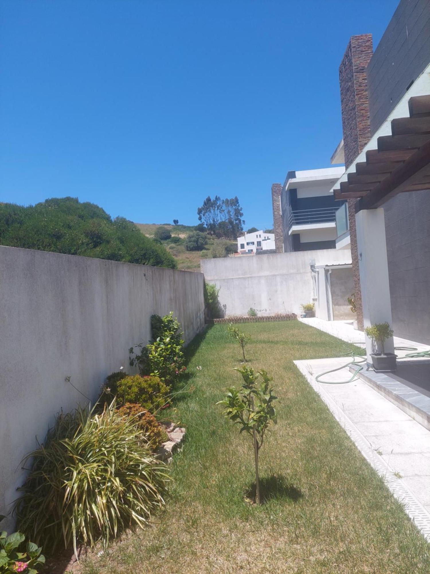 Quartos Com Casa De Banho Privada Perto Da Malveira Asseiceira Grande Exterior photo